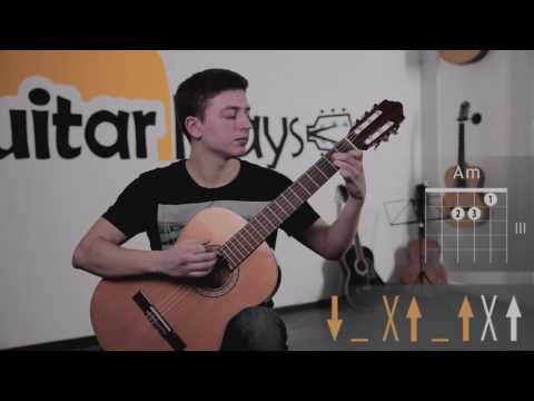 Видео: Как правильно играется бой Шестерка и какие его варианты существуют | Уроки гитары в Москве