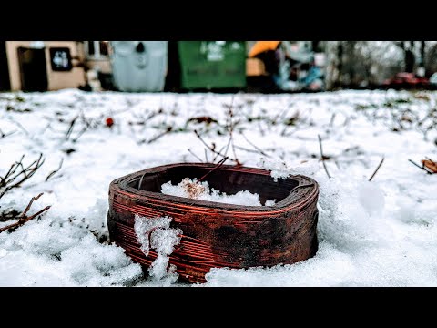 Видео: Где искать медь зимой . Поиск цветного металла в мусорных баках