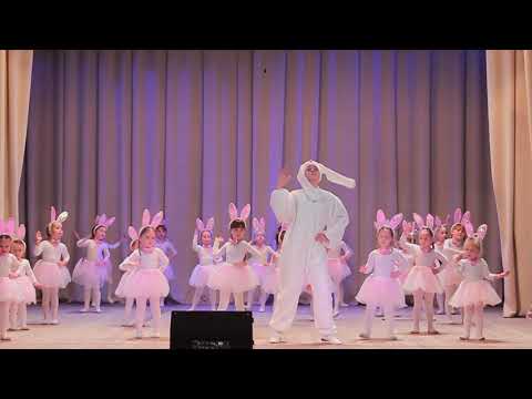 Видео: с. Верх-Тула / Старый Новый год / танец Зайцев / ССТ Сияние 1 группа