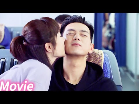 Видео: Ледяной красавец делает публичное предложение – провал! Золушка холодно💗