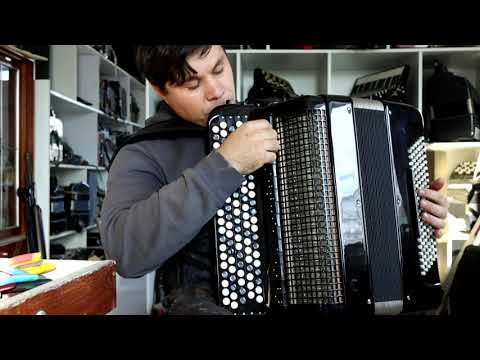 Видео: Баян Юпитер продажа. уникальный баян