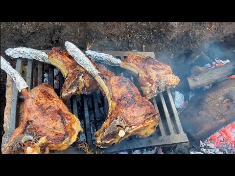 Видео: Стейк Ковбой в прожарке Медиум Велл Cognitif Soul Food ! Steak Tomahawk Style Roasting Medium Rare !