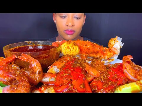 Видео: ASMR MUKBANG KING CRAB LOBSTER TAILS SHRIMP SEAFOOD BOIL 5K ПРАЗДНИК НЕ ГОВОРИТ ASMR 먹방 EATING SHOW