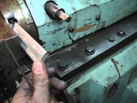 Видео: 3Е642 Изготовление клина суппорта.