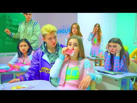 Видео: Даяна има проблеми в училище! Какво направиха феновете? СМЕШНО ОБАЖДАНЕ