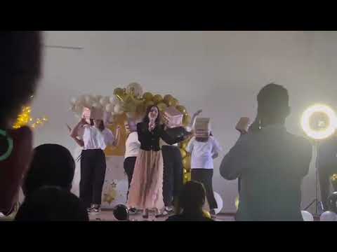 Видео: "Әр шәкірт-бір жұлдыз" атты Екі жұлдыз байқауынан үзінді.