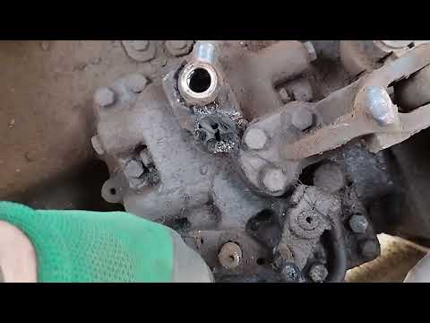 Видео: К-704ТУ.Замена МПП(механизм переключения передач). ремонт.#алекс_юстасу #кировец #ремонт #мпп