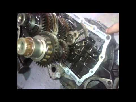 Видео: passat B3 Замена корпуса кпп