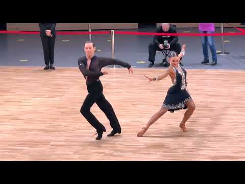 Видео: Цатурян - Бергманнова | Cha-Cha-Cha | Кубок Сильнейших | Санкт-Петербург 2022