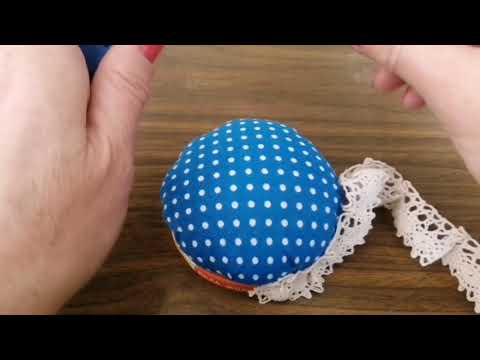 Видео: Как сделать игольницы из банки