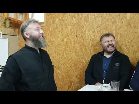 Видео: Коју књигу предлажете? (питање)