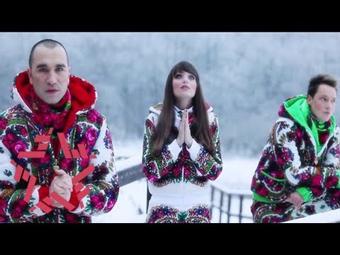 Видео: Hi-Fi feat. 3XL PRO - Время Не Властно (OST 'Ёлки')