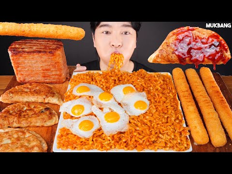 Видео: острая лапша, пельмени, колбаса, сырная палочка 🔥🥟 FIRE NOODLES DUMPLING SPAM ASMR MUKBANG