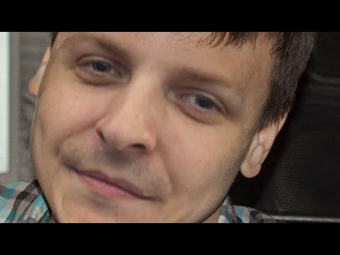 Видео: Шустрилу троллят деньгами