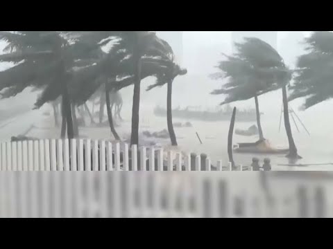 Видео: Қытайдың оңтүстігінде дауылдан 151 мың адам эвакуацияланды