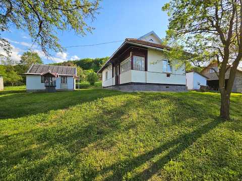 Видео: Продаж житлового будинку в с.Яблунів Косівського району