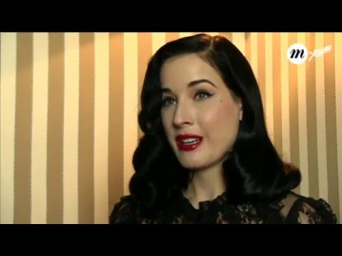 Видео: Интервью Диты фон Тиз. Русская озвучка. Советы новичкам. Dita Von Teese interview.