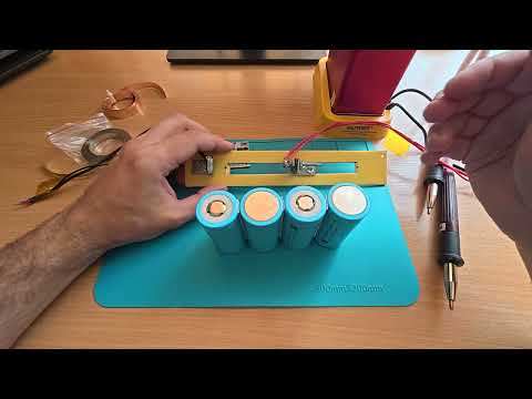 Видео: Заміна акумулятора AGM на Lifepo4 в акумуляторному розпилювачі