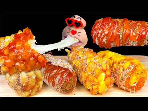 Видео: [MUKBANG] гигантские сырные хот-доги