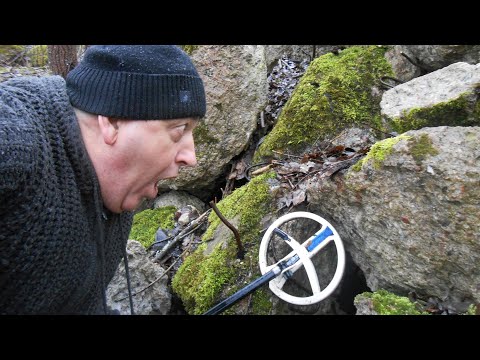 Видео: ВОДА УШЛА из ОЗЕРА и ЭТО БЫЛ ЕДИНСТВЕННЫЙ ШАНС ВЫТАЩИТЬ СЕРЕБРО из БЕРЕГА!