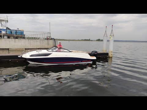 Видео: Тест-драйв катера Bayliner VR 6 O Cuddy с двигателем Mercury F 150. Как пойдёт?