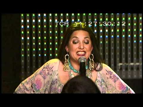 Видео: Леонсия Эрденко - Кхаморо