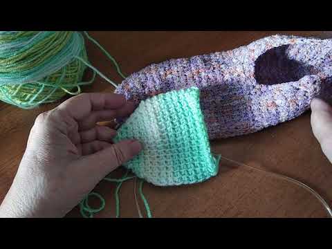 Видео: #тунисскоевязание Тапочки (следки) тунисским вязанием без шва, мастер-класс #lusi_ten