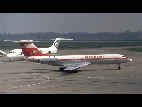 Видео: Туполев Ту-134 D-AOBL Интерфлюга в пути к взлёту в аэропорту Берлин-Шёнефельд SXF