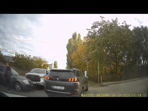 Видео: Жесть  Дебилы За Рулём Morons Behind the Wheel in Kishinev