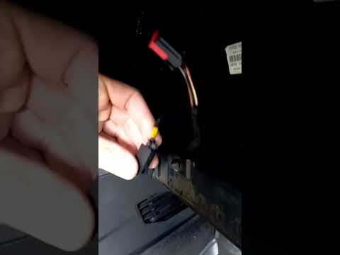 Видео: Ремонт Ford Mondeo 3 не греет печка