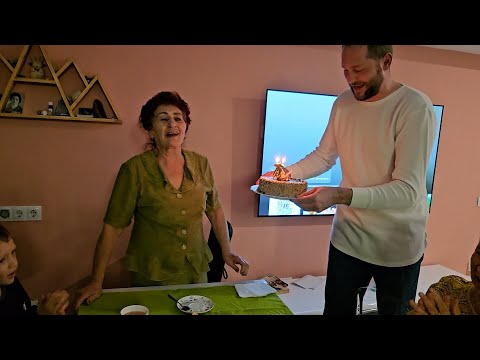 Видео: Бабе Лизе 75 лет