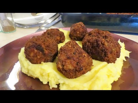 Видео: Фрикадельки из говядины на канапе из картофельного пюре