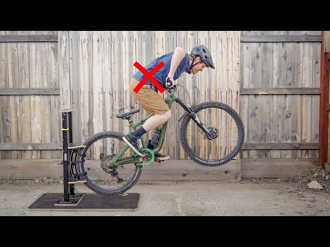 Видео: Как прыгать баннихопом — с черпаком или без?