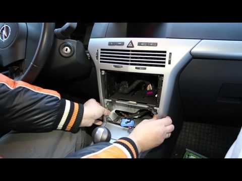 Видео: Opel Astra H- разбираем панель приборов. How to disassemble the dashboard Opel Astra H