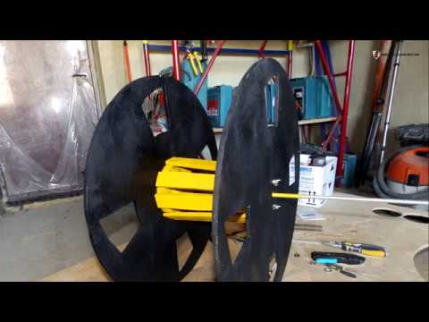 Видео: монтаж кабеля в гофре по потолку