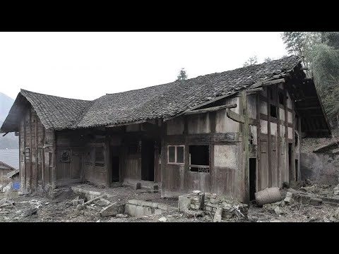 Видео: Пара нашла в горах полуразрушенный дом, отремонтировала и преобразила его