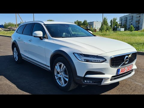 Видео: Volvo V90 Cross Country D4 190 л.с. AWD! Momentum + комплект для большого ТО.