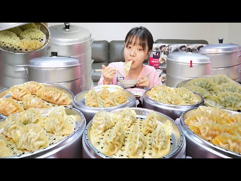 Видео: Корейские пельмени MUKBANG Кимчи, креветки, пельмени со свининой EATING SHOW