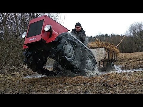 Видео: Гусеничный минитрактор, еду за соломой для картошки.