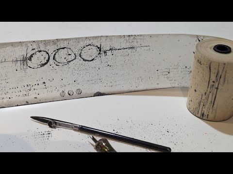 Видео: Энкаустический свиток: эксперимент по созданию отметок на вощеной бумаге