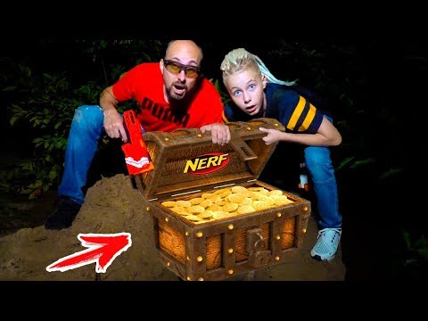 Видео: Night-NERF. Found a treasure in the forest. НОЧЬЮ нашли СОКРОВИЩА в лесу.