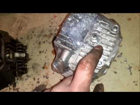 Видео: Замена головки на мопеде (Альфа,Вираго,Орион,Дельта)