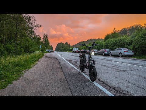 Видео: Курьерский электровелосипед в лесу для деда
