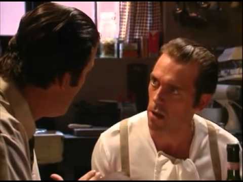 Видео: Шоу Фрая и Лори - Итальянские братья (на русском)