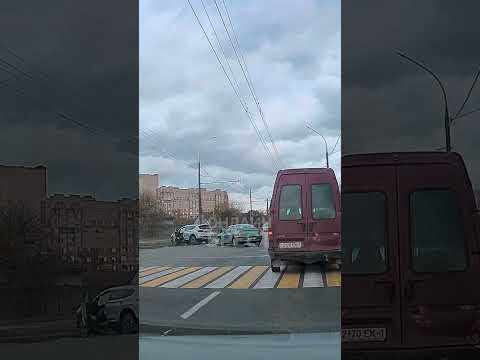 Видео: Читательница: Вот как произошло жесткое ДТП сегодня на Ковалёвке в Бресте