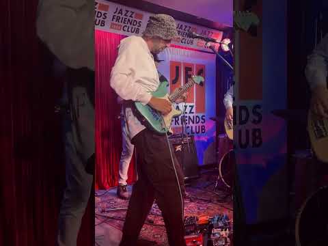 Видео: Женя Ламба и Джем Бэнд - Облака