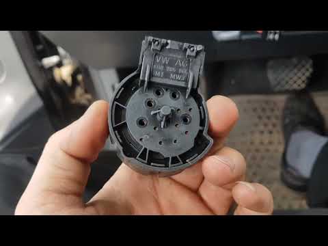 Видео: VW POLO ремонт контактной группы, когда заклинил ключ