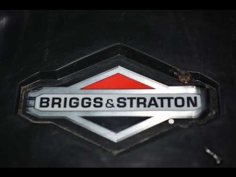 Видео: Чистка карбюратора на газонокосилке Briggs Stratton