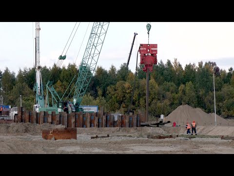 Видео: На строительстве сургутского моста приступили к самой кропотливой и малозаметной глазу работе