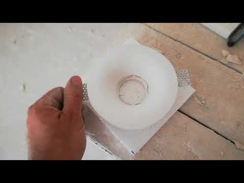 Видео: Монтаж гипсовых сафитов. Светильников. В гипсокартон.